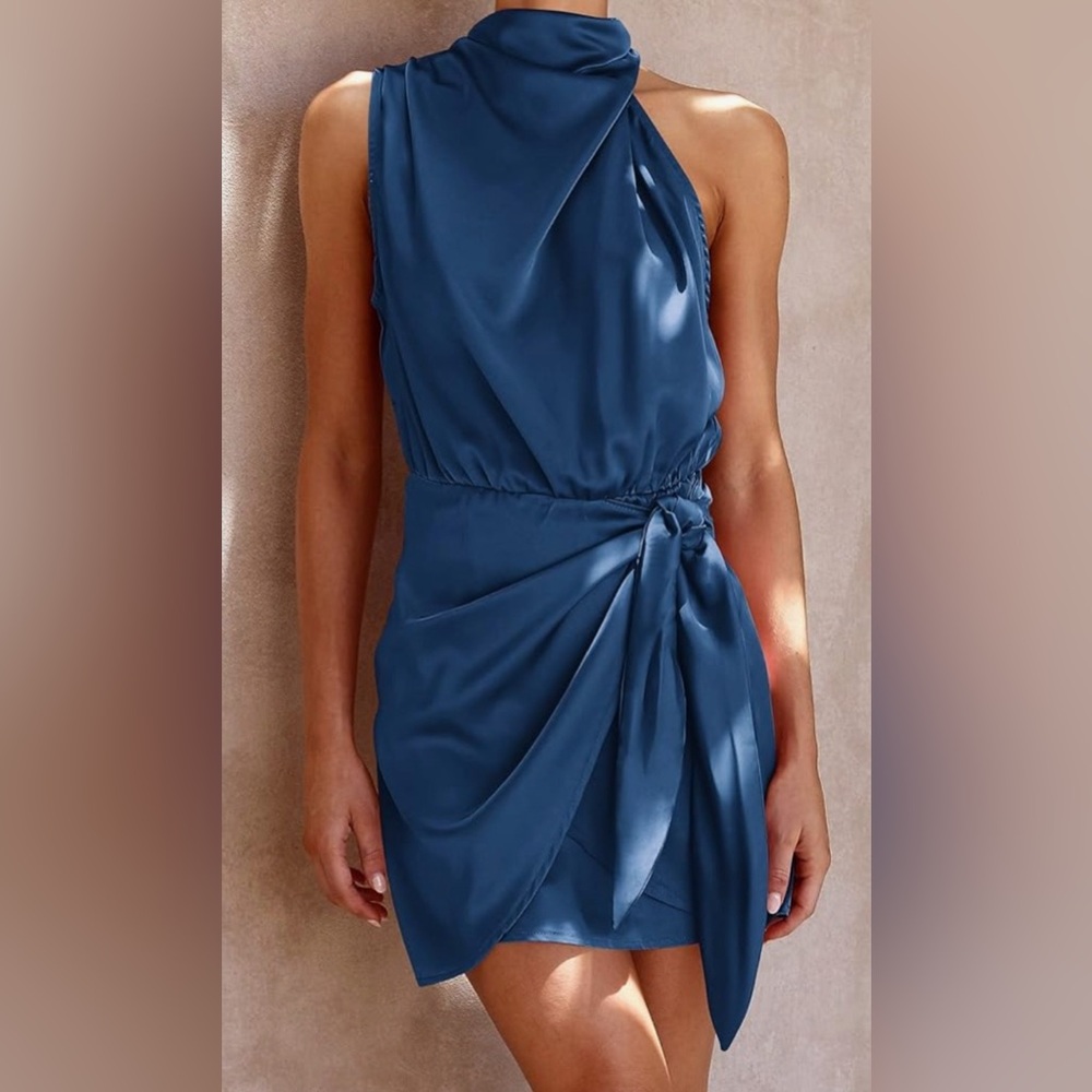 Elegant Satin Sleeveless Mock Cocktail Dress - Picture 2 of 2